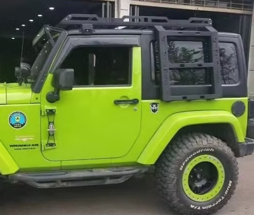 JK 2Dr Aluminum Roof Rack with Ladder