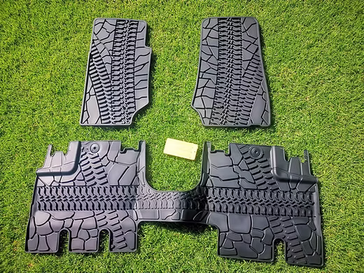 JK 4-Door Floor Mats for 2007-2013